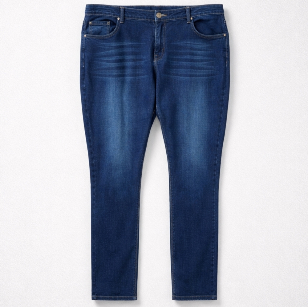 DKIN 24W 24 PLUS SIZE Classic Blue Straight Leg Women's Jeans